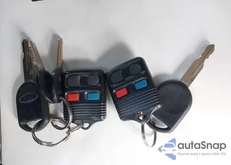 2004 Ford Explorer Nbx/Xlt z USA, uszkodzony, nr VIN 1FMDU73K14ZA21870